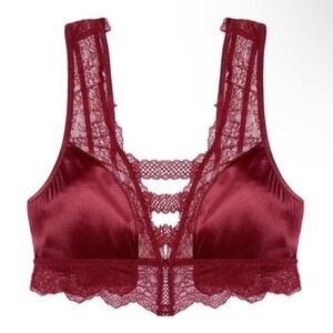 Victoria’s Secret Maroon Red Chantilly Lace Satin Plunge Strappy Bralette NWT